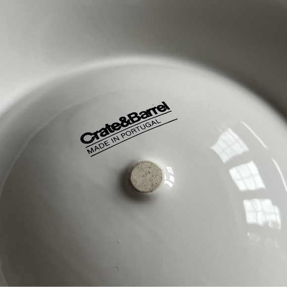 Crate&Barrel Round Chip and Dip Serving Dish Ceramic Bright White Porcelain Bowl - Picture 4 of 6